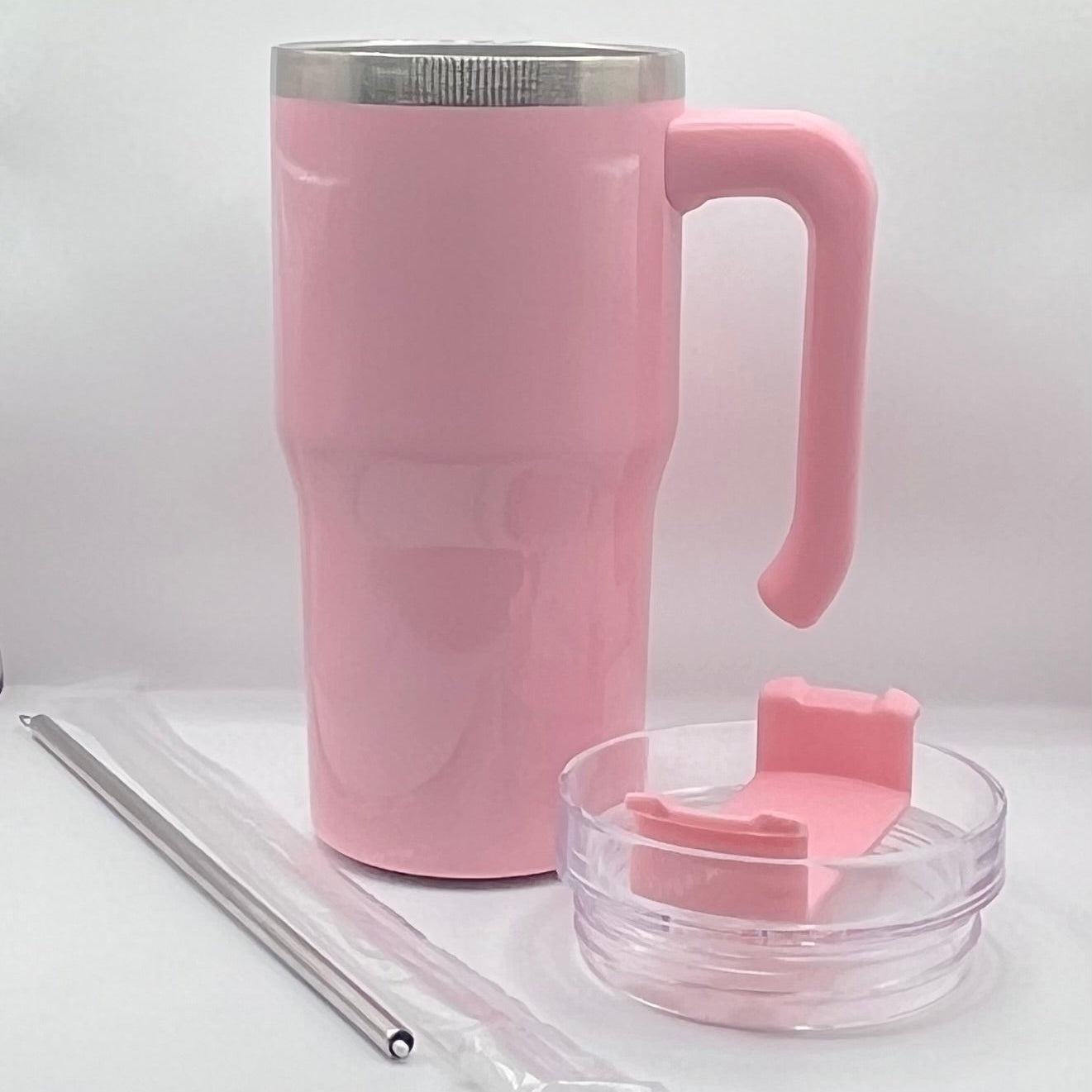 20oz coffee tumbler mug with screw on lid and straw